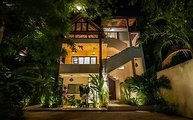 Casa De Piedra - Departamentos Bacalar-